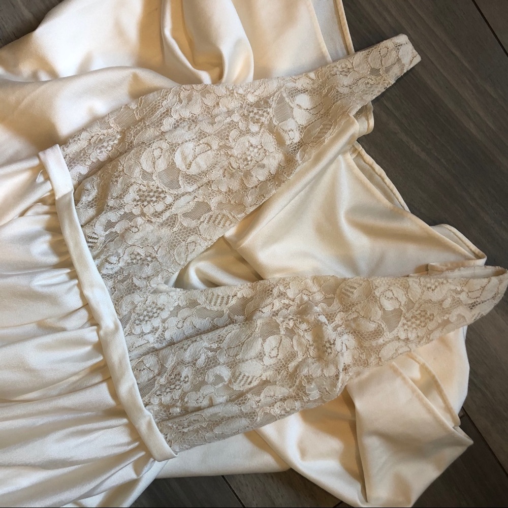 Vintage Alice Maloof Nightgown Plunge V Neck Lace Ivory Saks Fifth Avenue - Picture 10 of 10